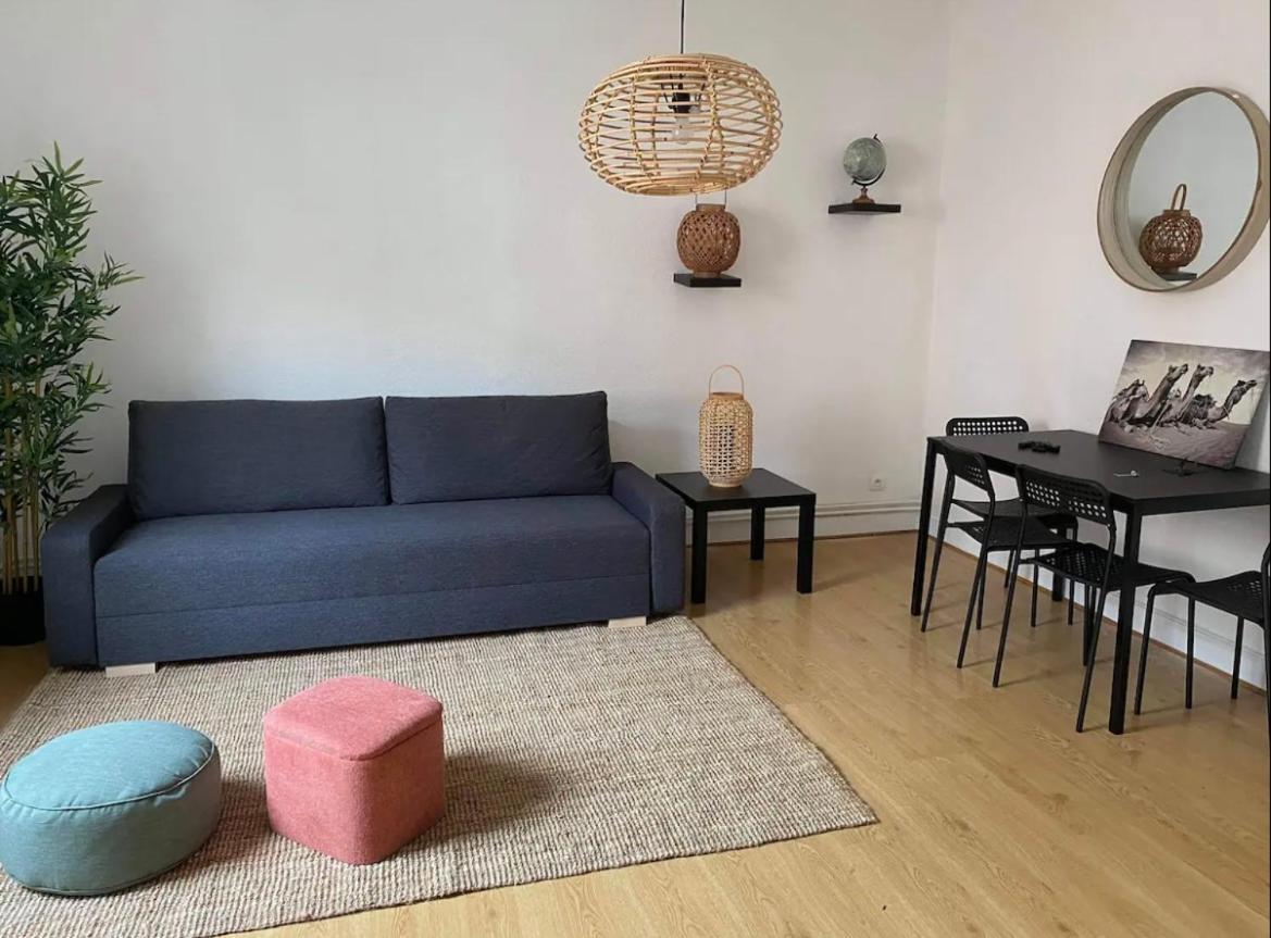 Spacieux A 10 Min Du Centre Appartement *